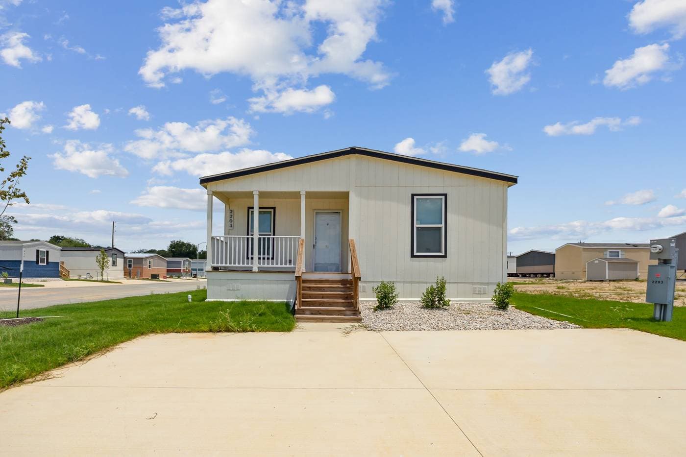 New Moon 2852A Double Wide by Champion photo 1