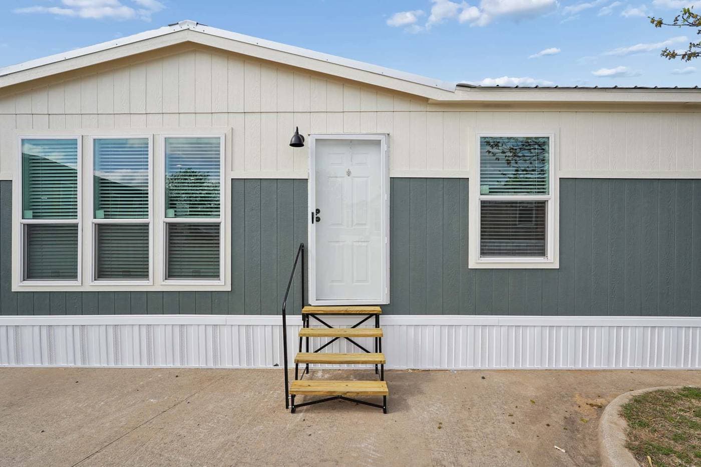 RM3256B Double Wide by Champion photo 1